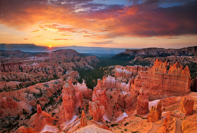 An incredible display of light&nbsp;as the sun rises beyond Bryce Canyon's &quot;Silent City&quot; during&nbsp;monsoon season...