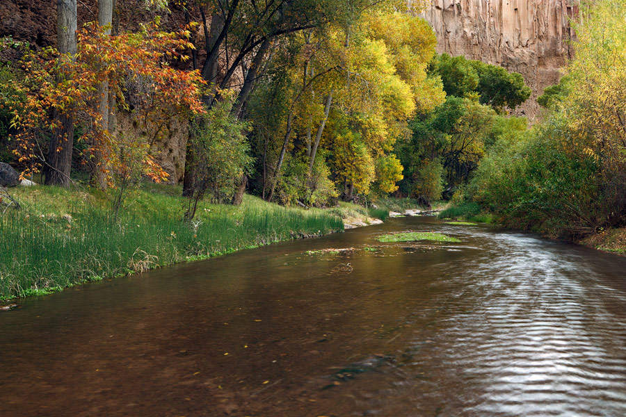 This delicate, gentle section of canyon was the perfect place for an early autumn, afternoon picnic.