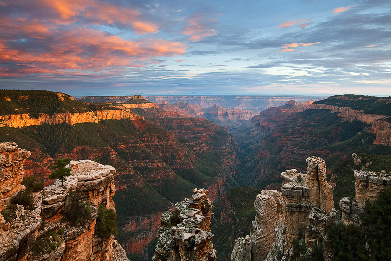 Rock chimneys and platforms grace Robber's Roost, a remote canyon vista on the North Rim.&nbsp;This view is from&nbsp; a side...